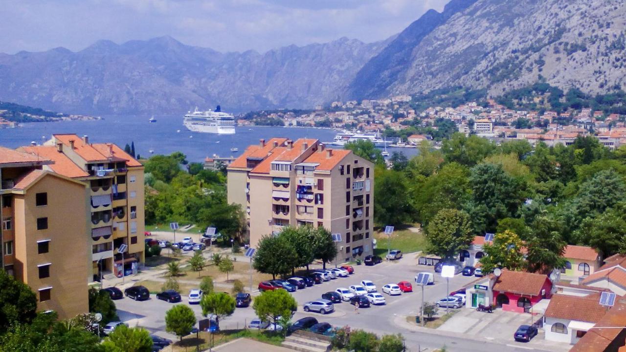 Apartment Daki Kotor Exterior foto